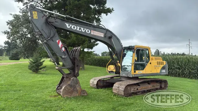 2006 Volvo EC210B LC