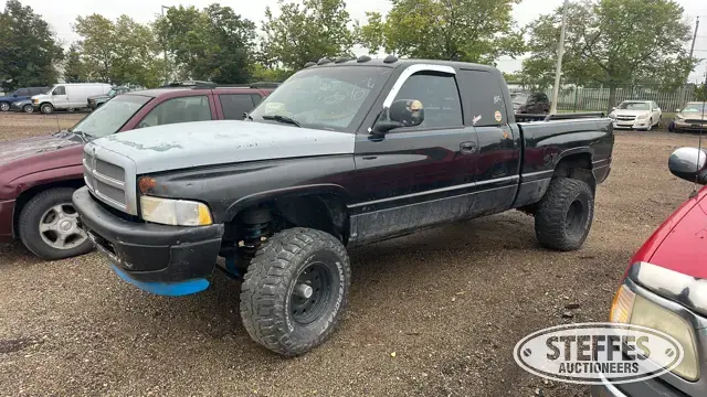 2001 Dodge Ram 1500 ST