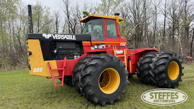 1983 Versatile 1150