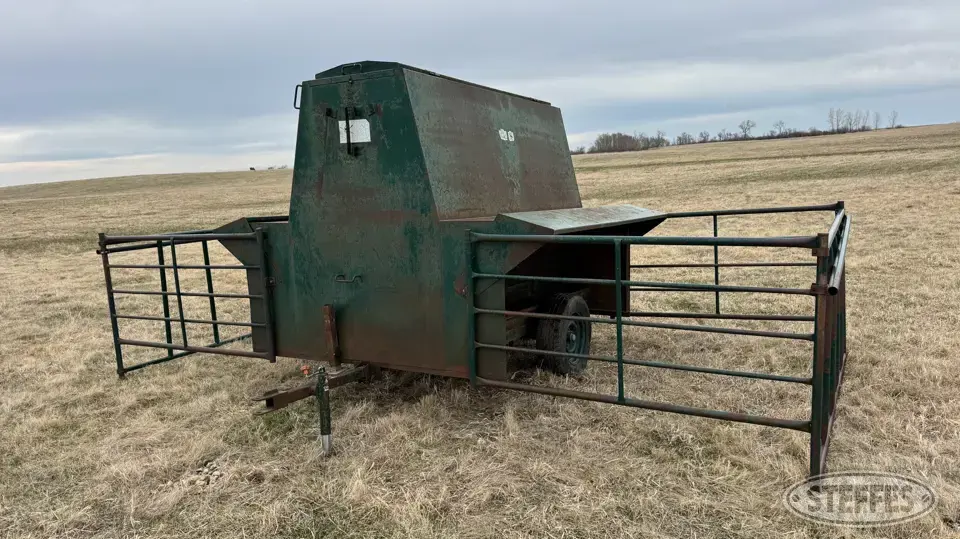 Vern's Mfg. Feeders and Bunk