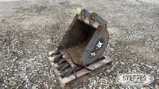 Bobcat mini excavator bucket