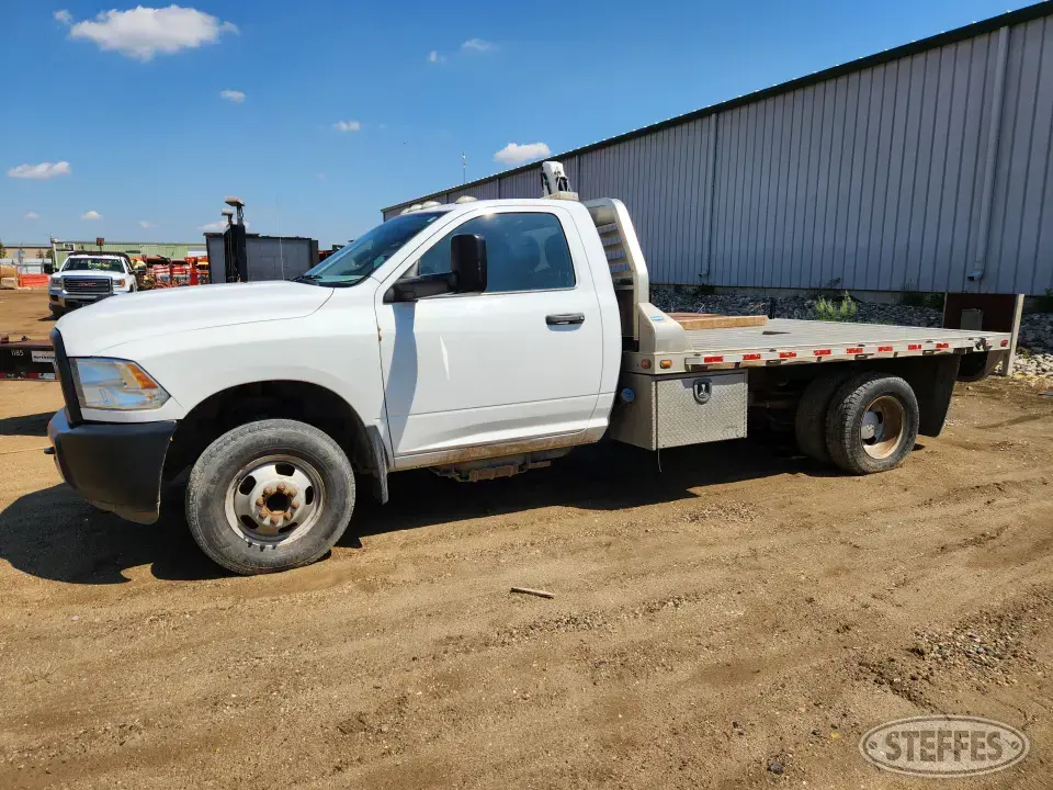 2013 Ram 3500HD Cab and Chassis Truck