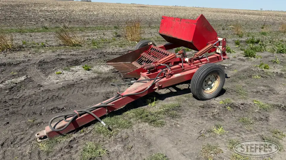 Mel-Cam 410 Rock Picker