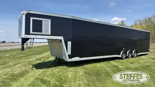 2014 United Super Hauler