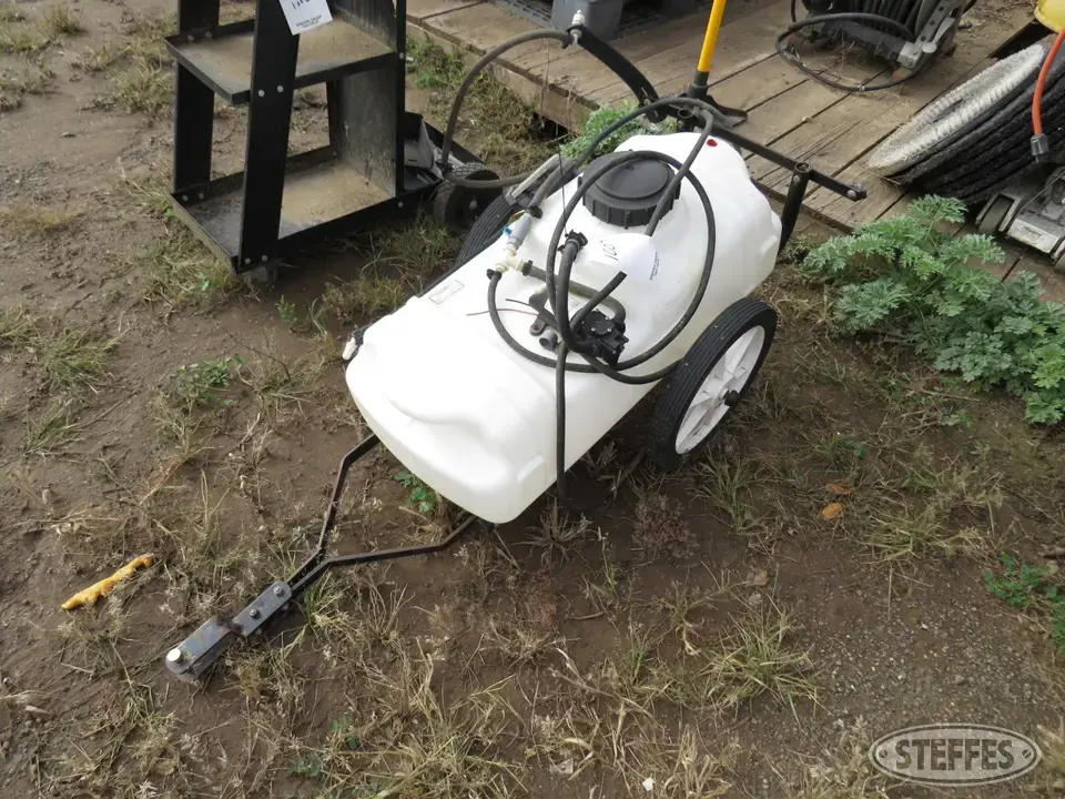 Agri-Fab Lawn Sprayers and Spreader