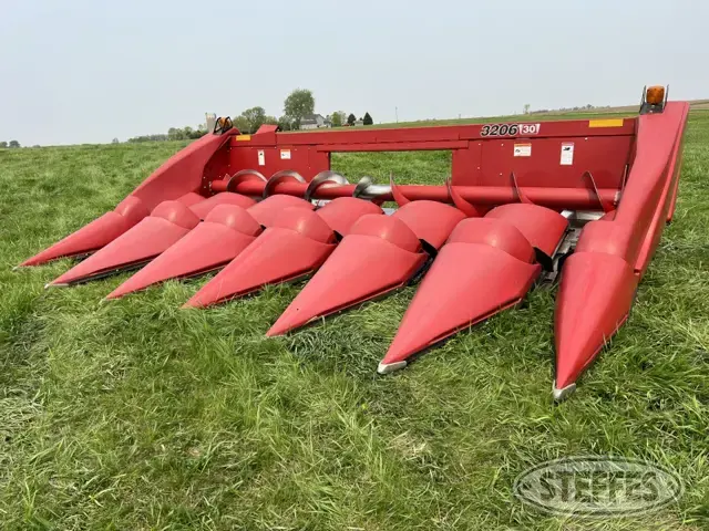 2010 Case IH 3206