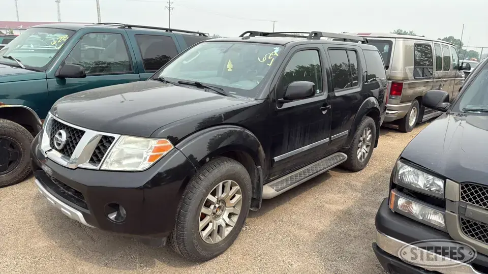 2012 Nissan Pathfinder S SUV