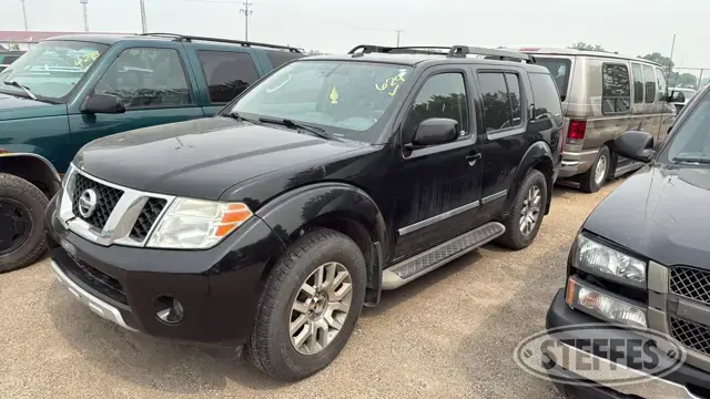 2012 Nissan Pathfinder S