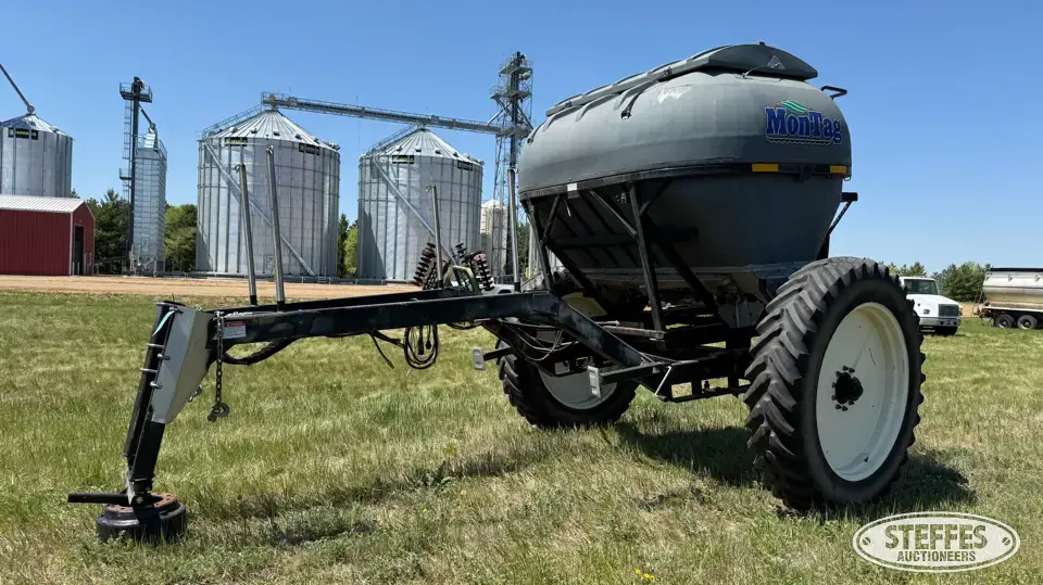 Montag C06B Dry Applicator