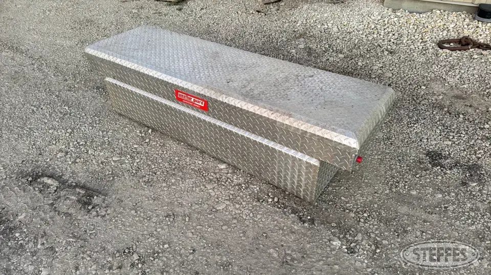 Weather Guard 300105-9-01 Storage and Bench