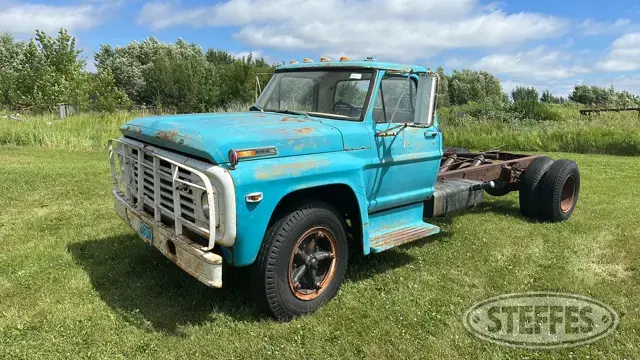 1969 Ford F700
