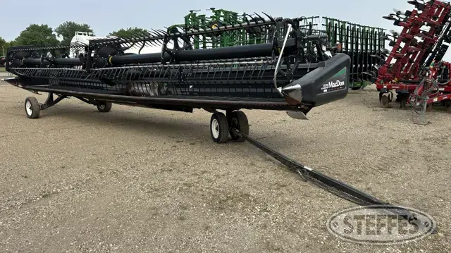 2009 MacDon FD70