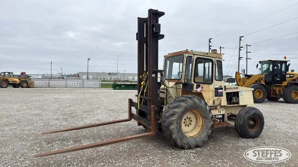 Ingersoll-Rand RT708G Rough Terrain Forklift