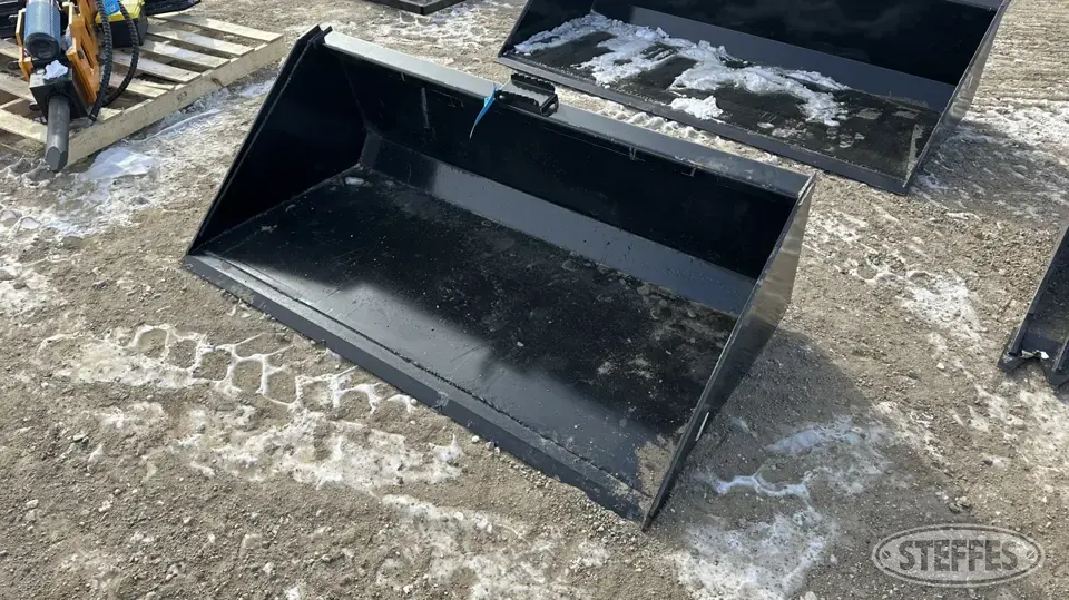 KC Skid Steer Bucket