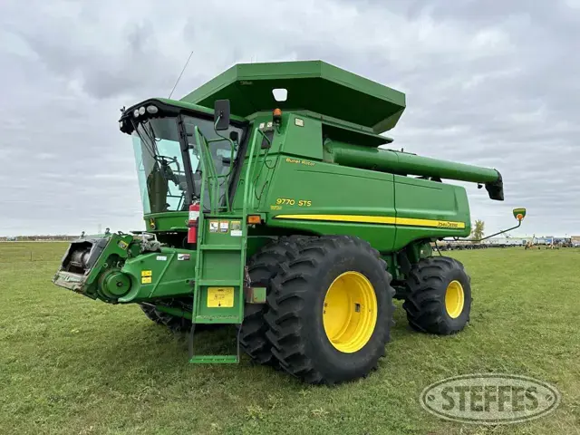 2010 John Deere 9770