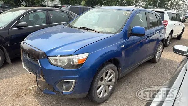 2015 Mitsubishi Outlander ES