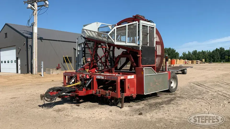 Wil-Rich Red River Sugarbeet Harvester