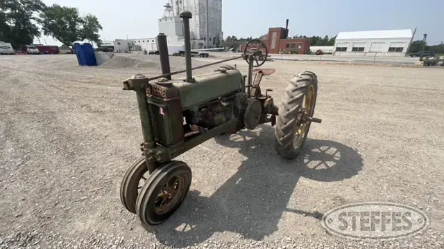 1937 John Deere B