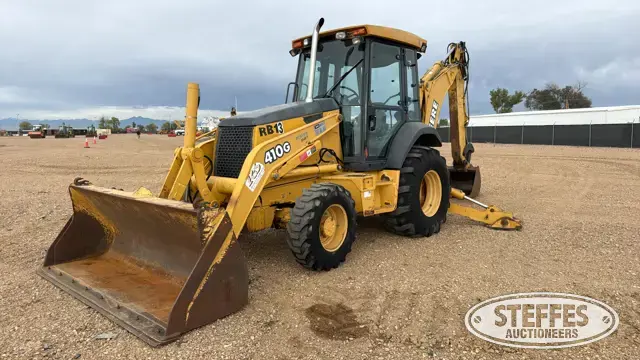 2002 Deere 410G