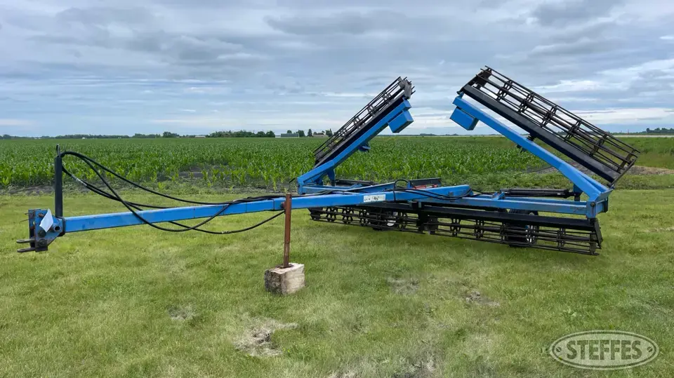 DMI 15C Rolling Packer
