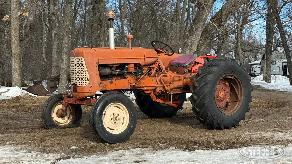 1963 Allis-Chalmers D14 Collectible Tractor