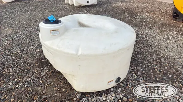 300 gal. poly tank