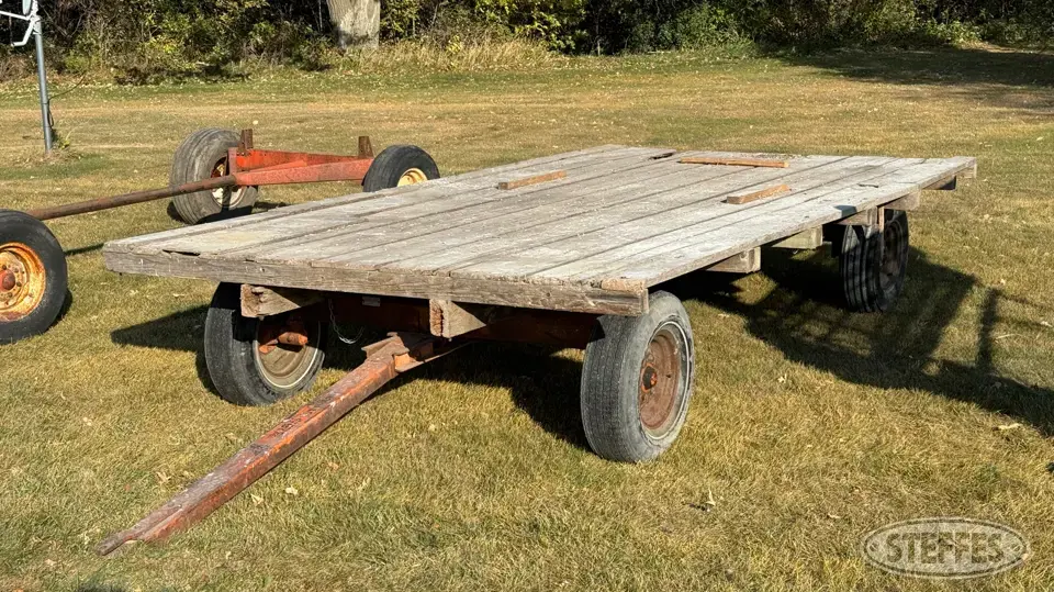 Minnesota Big-7 Bale Transportation