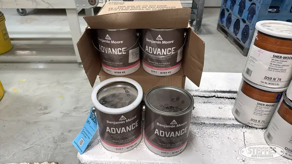 Benjamin Moore Advance N794 4X Business Inventory