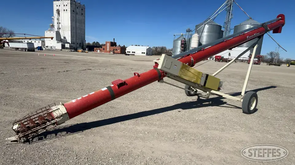 Farm King 1336 Straight Auger