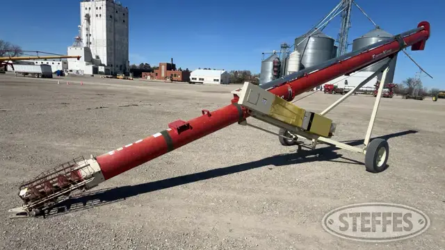 Farm King 1336