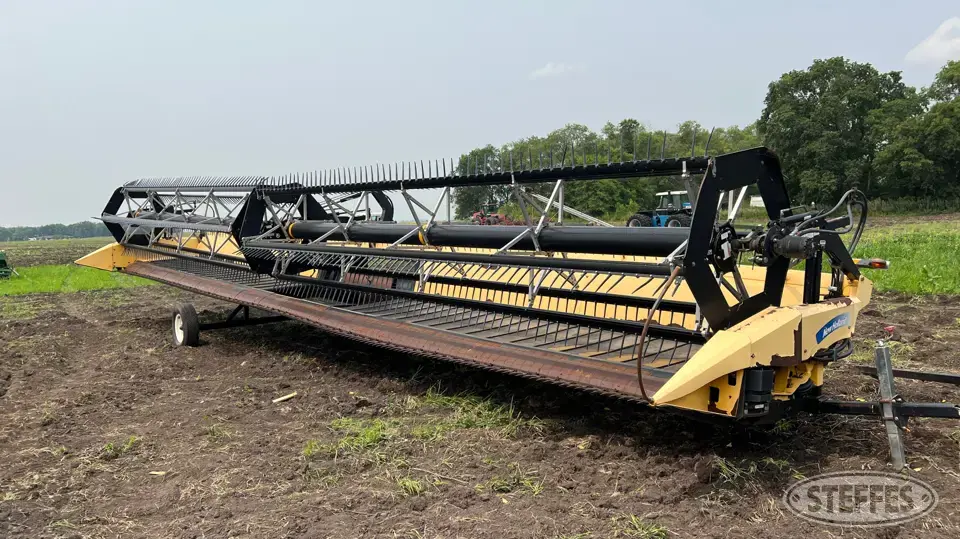 2009 New Holland 88C Draper Head