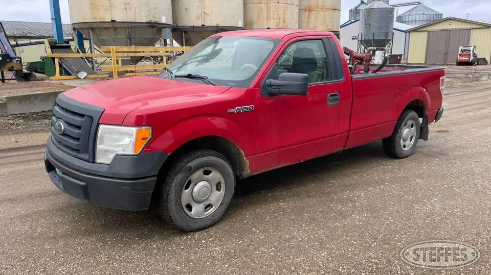 2009 Ford F-150 XL Half Ton Pickup