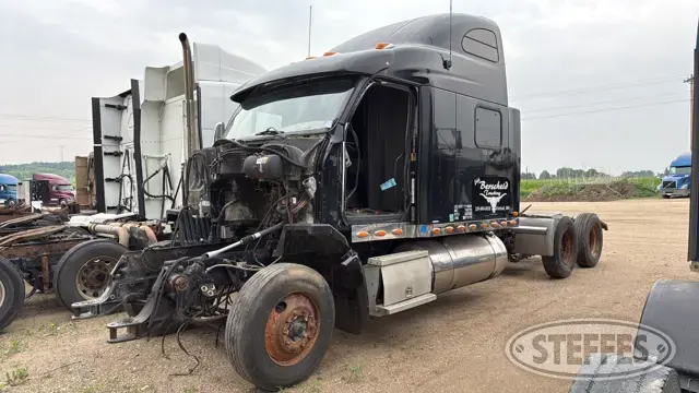 2005 Peterbilt 387