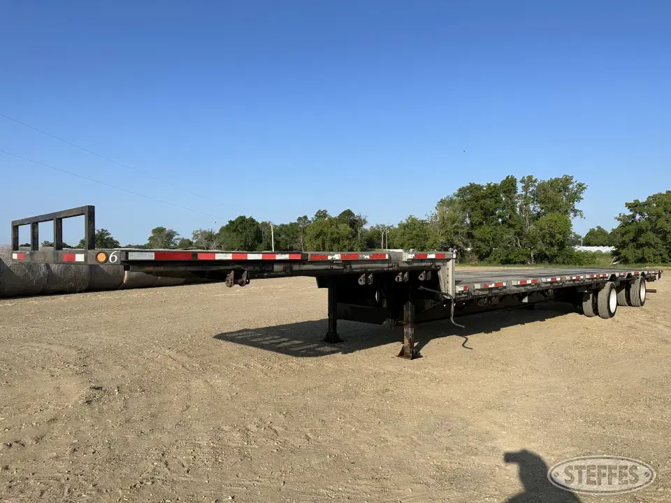 2009 Lode King Step Deck Trailer