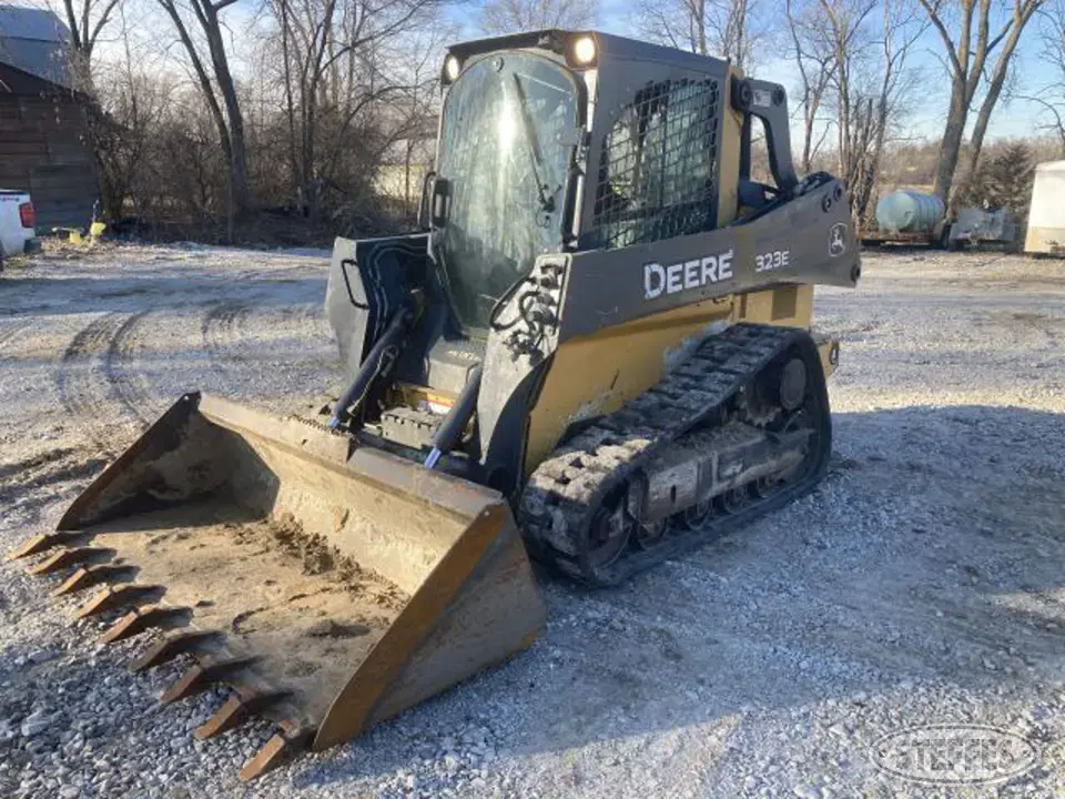 2015 John Deere 323E Tracked Skid Steer