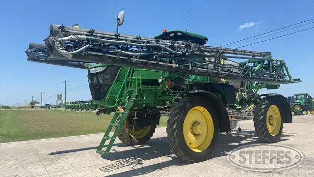 2019 John Deere R4038