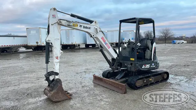 2018 Bobcat E35