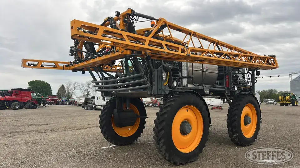 2021 Hagie STS12 Self-Propelled Sprayer