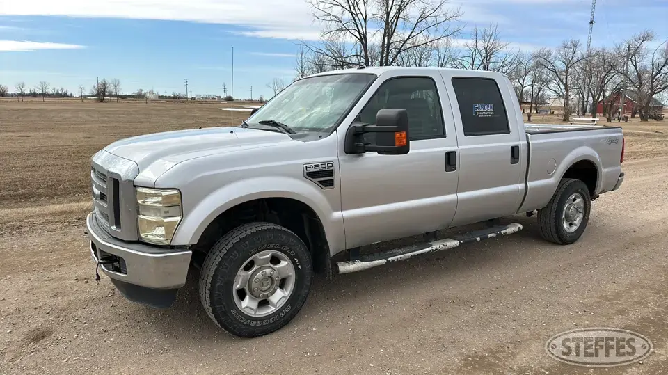 2010 Ford F-250 Super Duty XLT 3 Quarter Ton Pickup