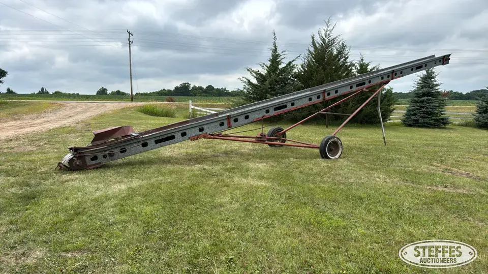 Kewanee 500 Farm Support Item