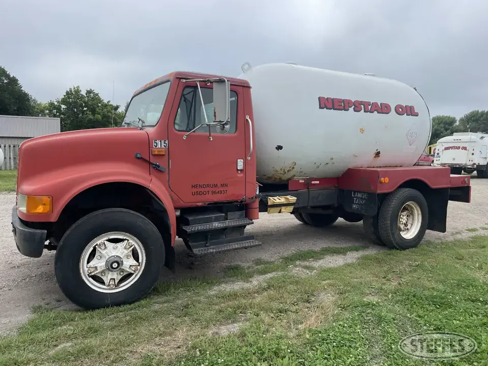 1991 International Tank Truck
