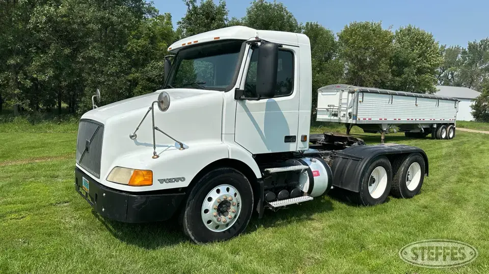 2001 Volvo VNM Conventional Truck without Sleeper
