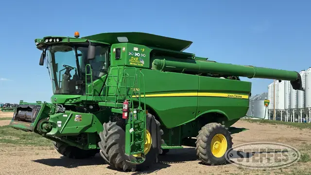 2012 John Deere S670