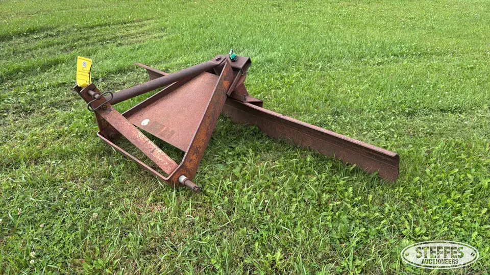 3 pt. rear blade Straight Blade