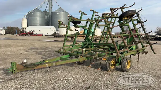 John Deere 960