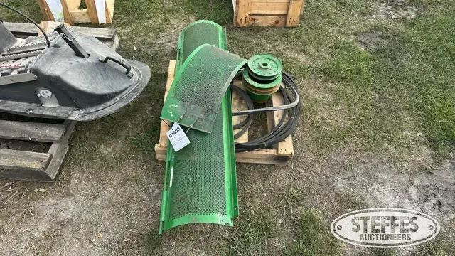 John Deere edible bean slow down kit
