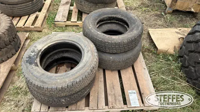 (4) Tires