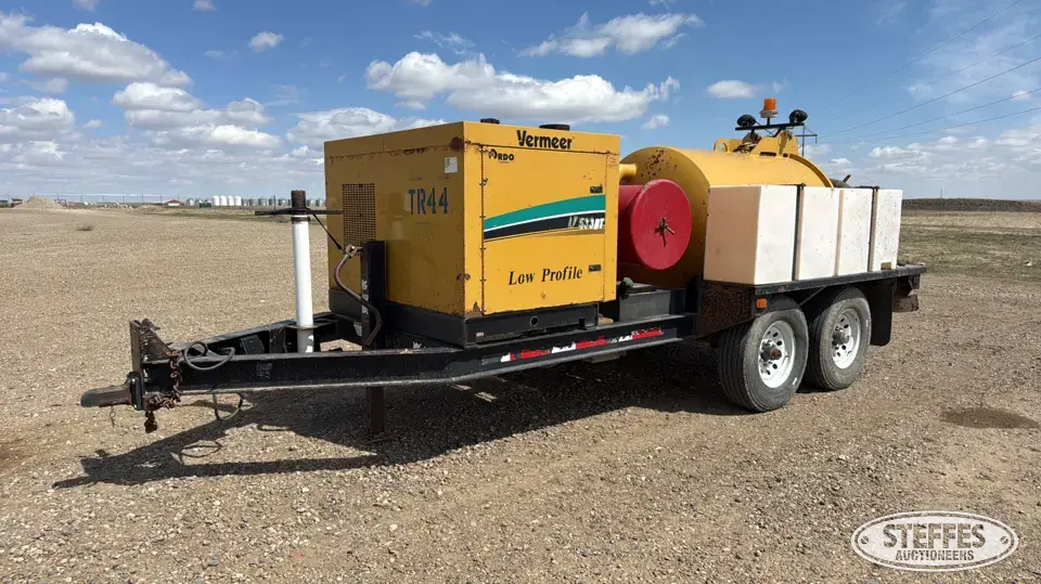 2013 Vac Tron LP533DT Vacuum Trailer