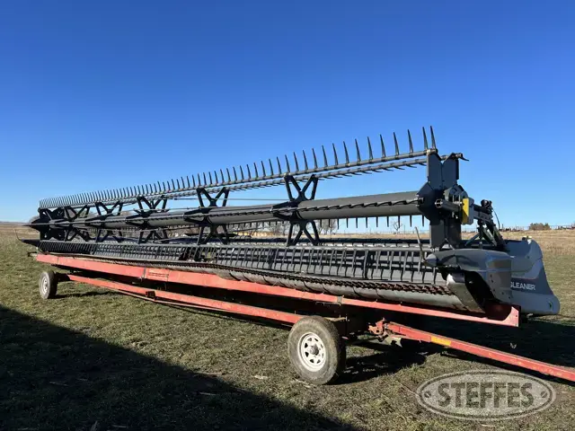 2017 Agco/Gleaner Dynaflex 9255