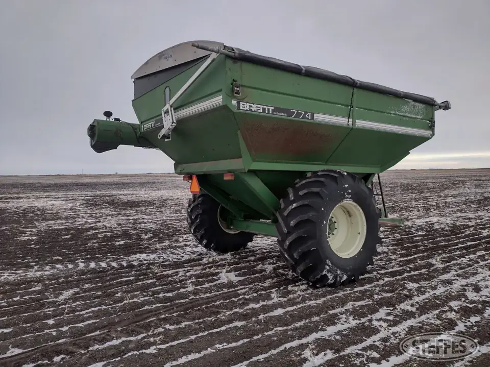 Brent 774 Grain Cart